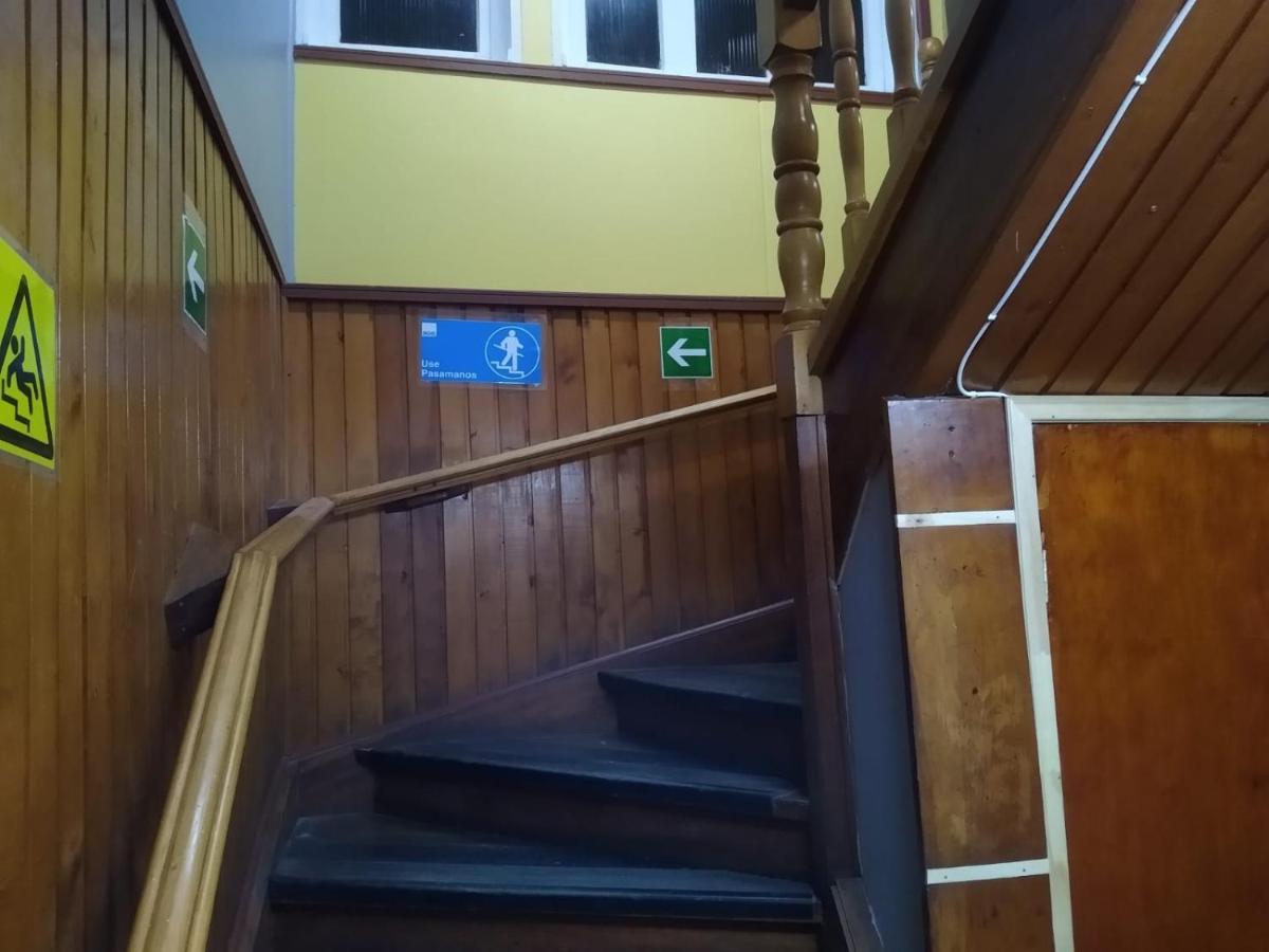 Islanet Hostel & Bar Пуэрто-Монт Экстерьер фото