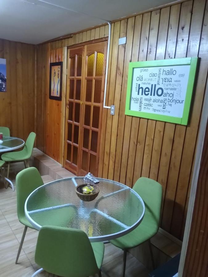 Islanet Hostel & Bar Пуэрто-Монт Экстерьер фото
